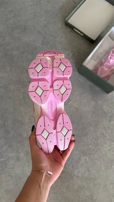 New balance нови