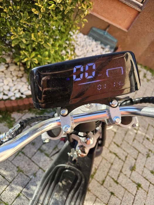Scuter Electric ca Nou