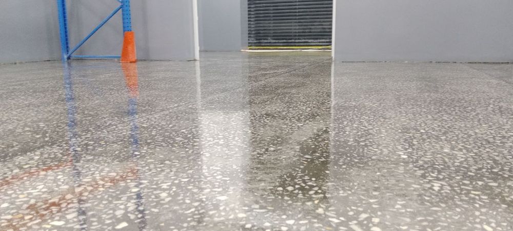 Шлифовку, лаки ипоксид Shilipofka lak ibagsid