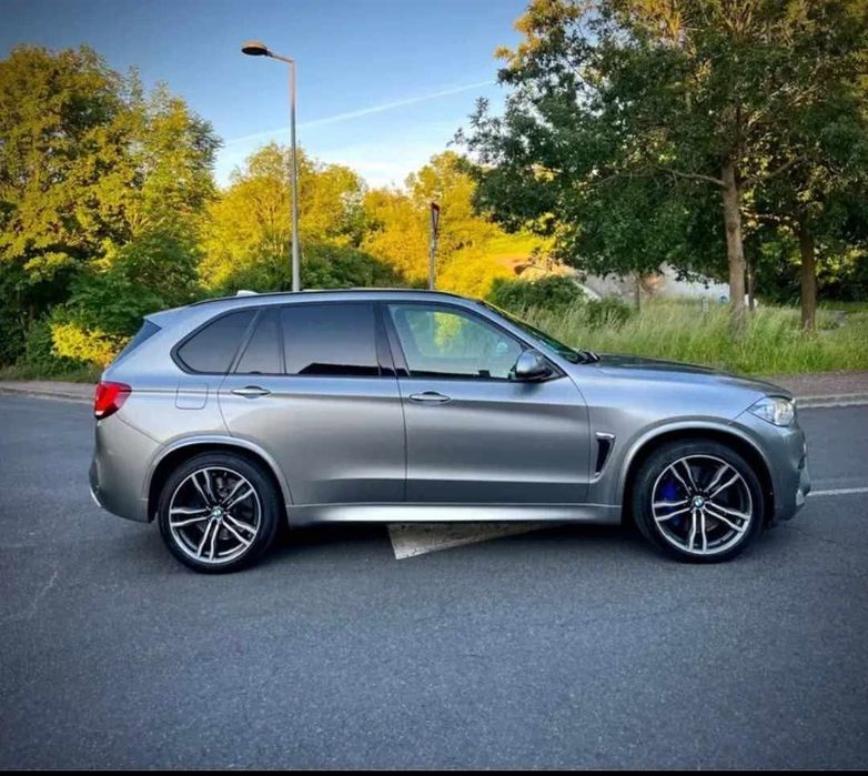 Vând BMW X5 4.4 V8