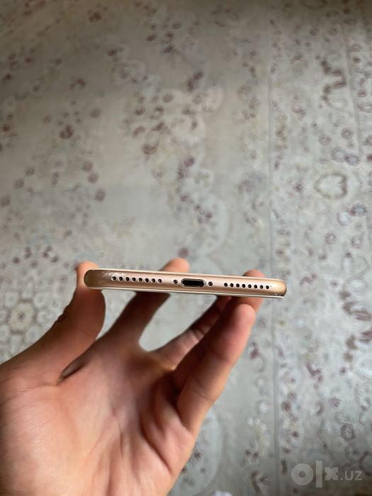 iPhone 8 Plus 64Gb 75% sotiladi!