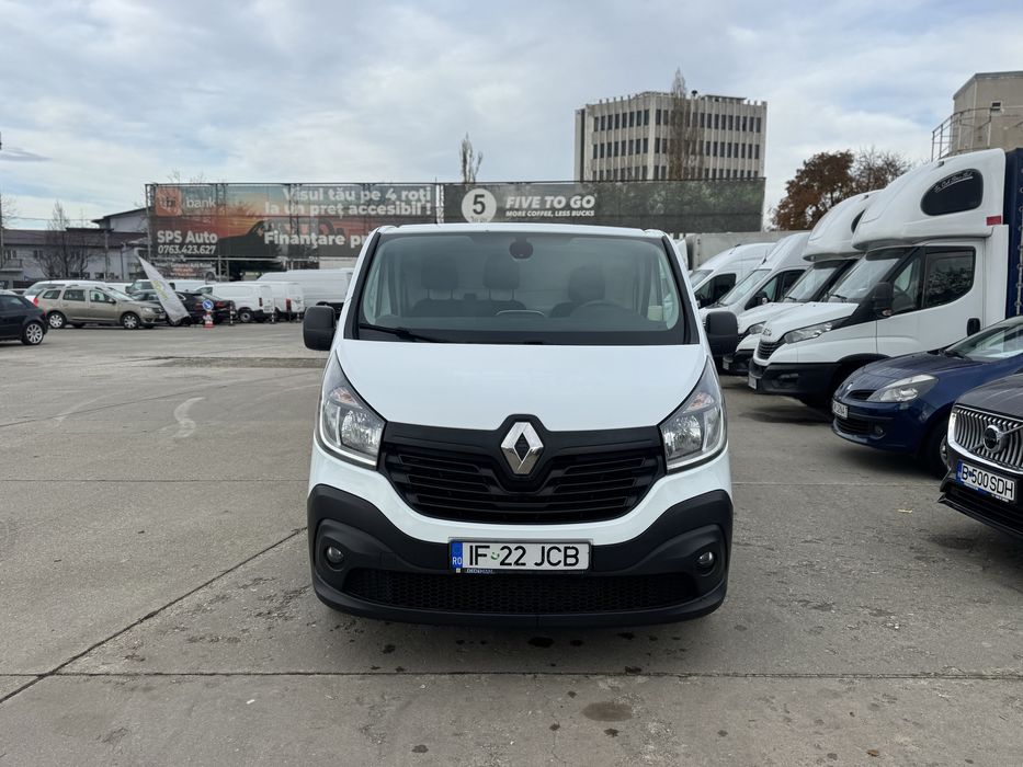 Renault Trafic Lung 2019 km reali tva ded