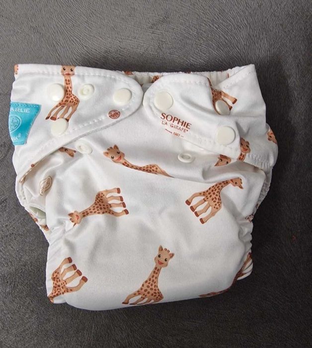 Set 8 scutece textile Baba+Boo, Happy Flute, Charlie Banana