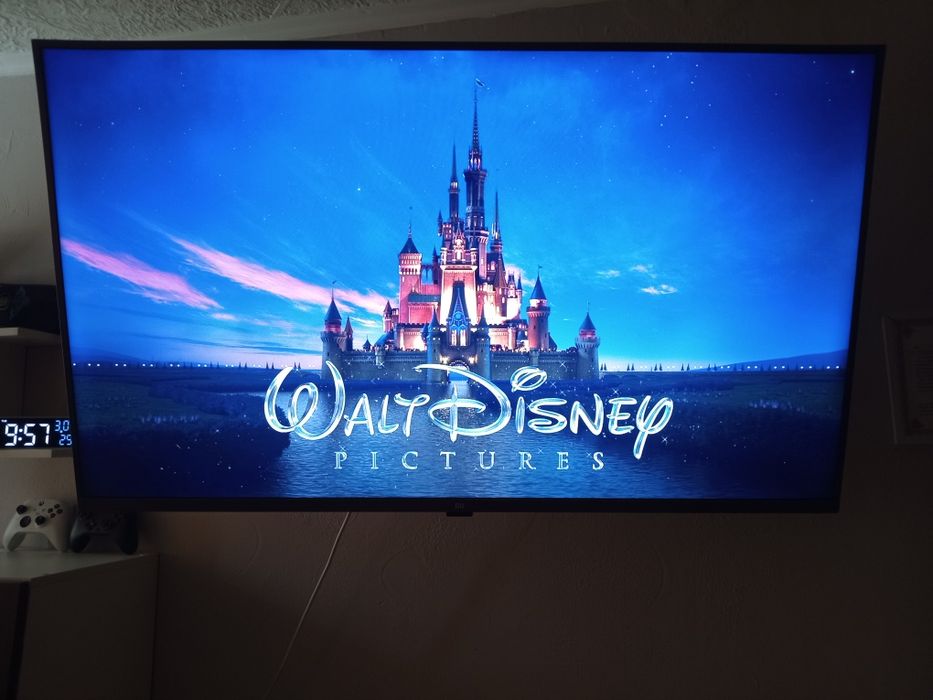 Большой 130см смарт телевизор