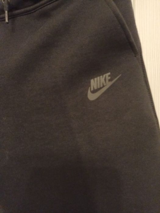 Pantalon Nike dama noi mărimea 38-40