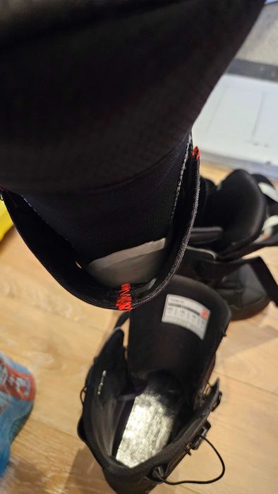 Boots Snowboard Deeluxe TEAM ID - Mărimea 42 + Branțuri Sidas