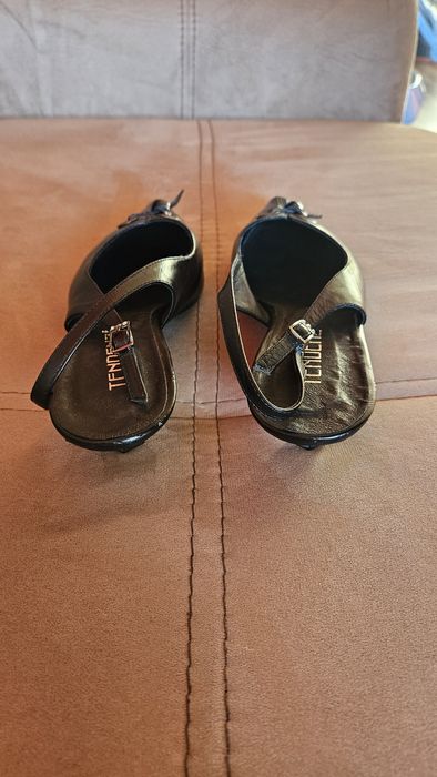 Официялни дамски обувки НОВИ