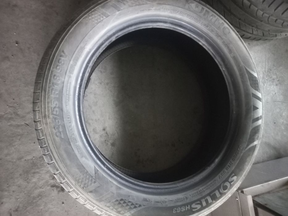 Продам резину на 18