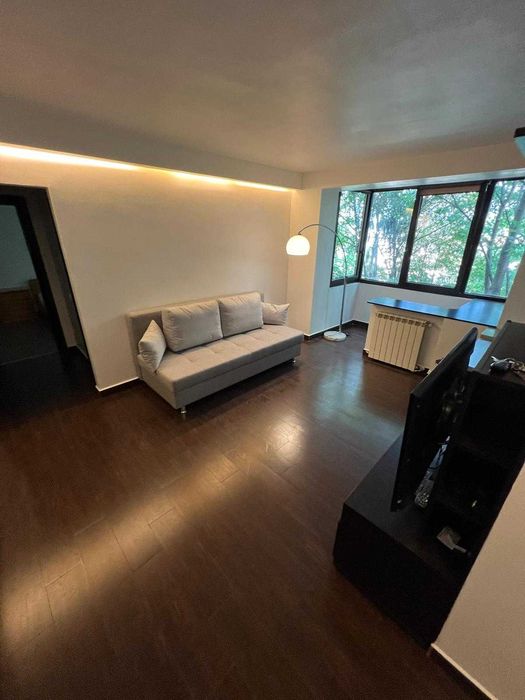 Inchiriez Apartament 2 camere pe strada Ana Ipatescu, nr 6, Suceava
