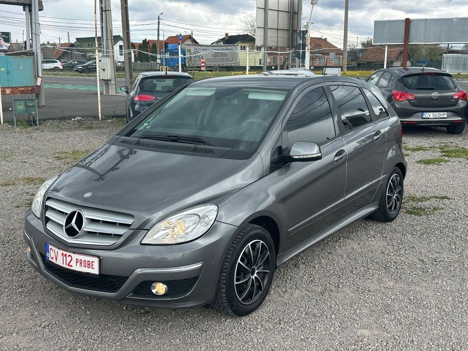 Mercedes-Benz B 180 Mercedes B180 2.0 CDI