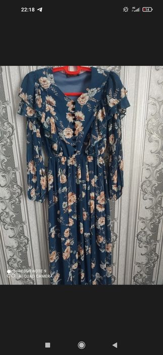 Koʻylak shifon kamari bilan