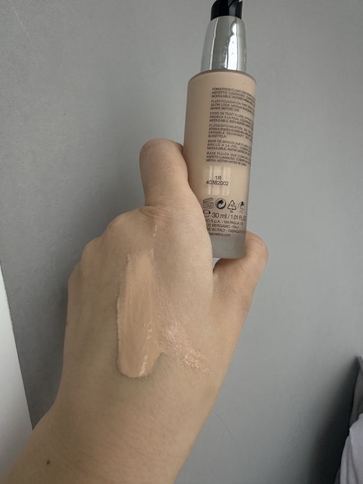 Продаю косметику