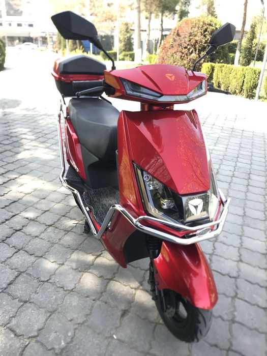 Yadea t5 modeli.