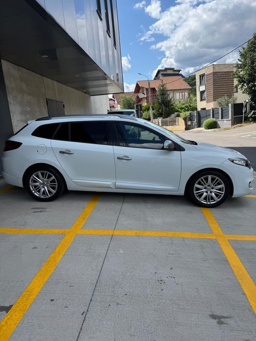 Vând Renault Megane GT Line Proprietar ,Variante,Bonus :4 roti iarna c