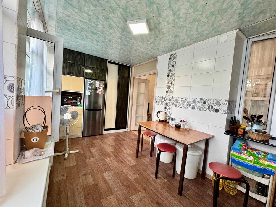 Продаём 3 комн. кв - ул. Терешковой 32