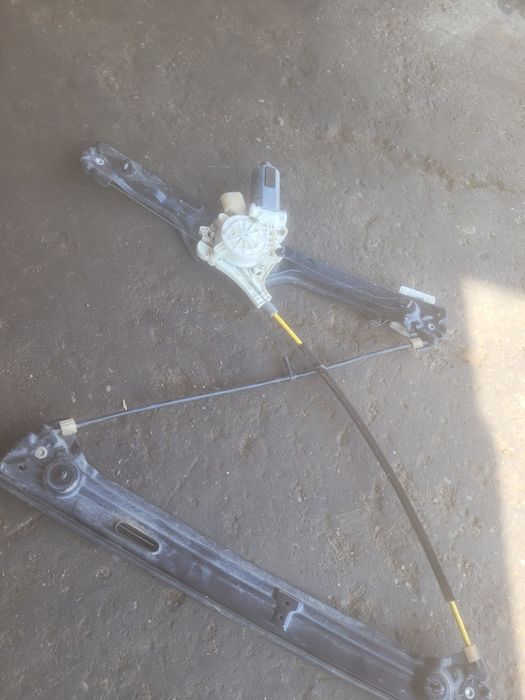 Macara geam electric cu motoras dreapta fata 7179606s BMW X6 E71/E72 [