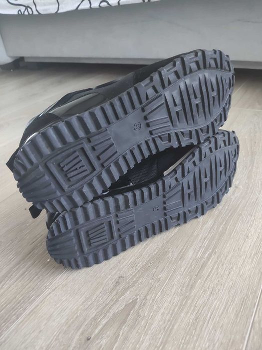 Sneakers Louis Vuitton marimea 40