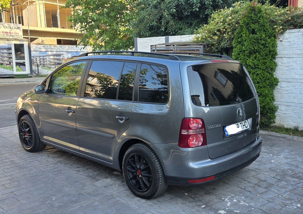 VOLKSWAGEN Touran 2008 — imagine 4