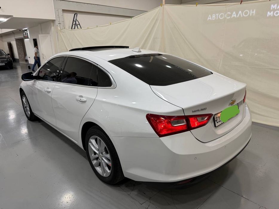 Malibu 2.4  2018  Oq  kraska Yoq