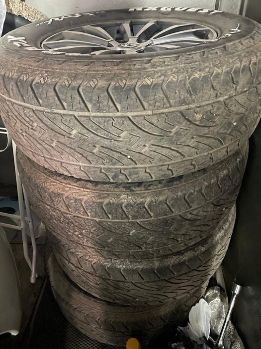 Продам шины А/Т без дисков