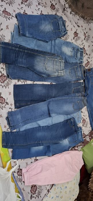 Продам джинсы женские
