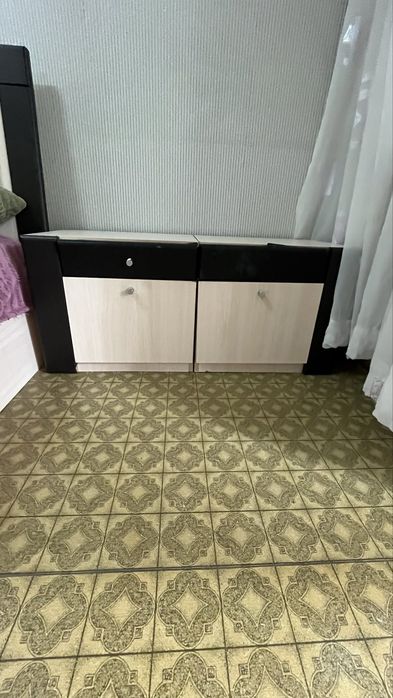 Продам спальный гарнитур.