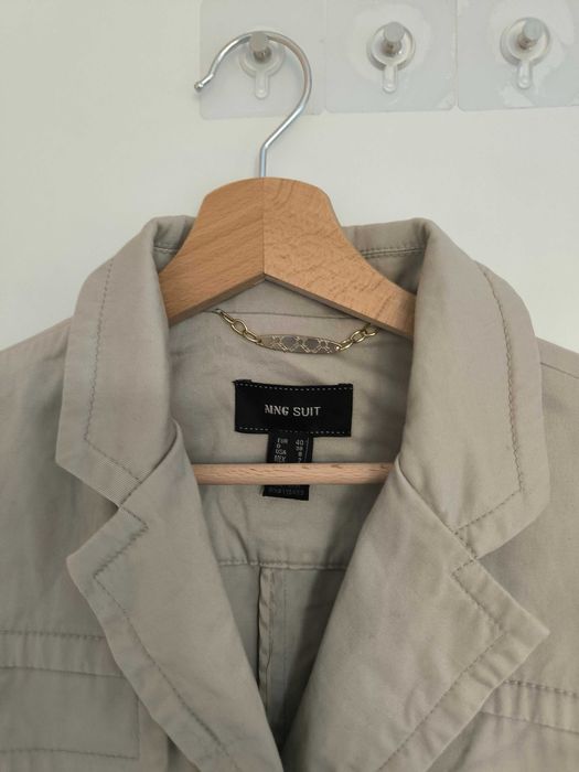 Женско Шлифер/ Сако Mango