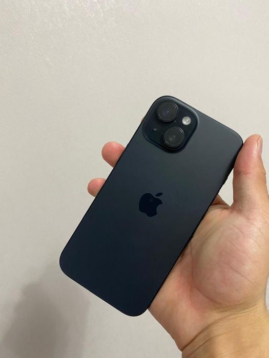 Продаю iPhone 15