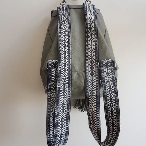 Ново Parfois тип Atmosphere бохо Дамска раница зелена