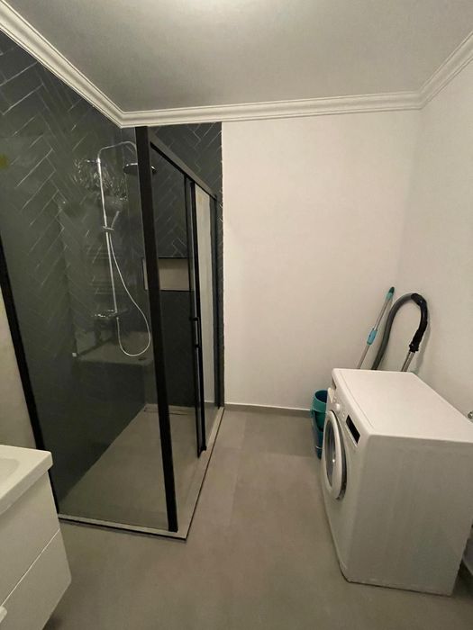 Inchiriez apartament 2 camere cu parcare zona VIVO/BMW