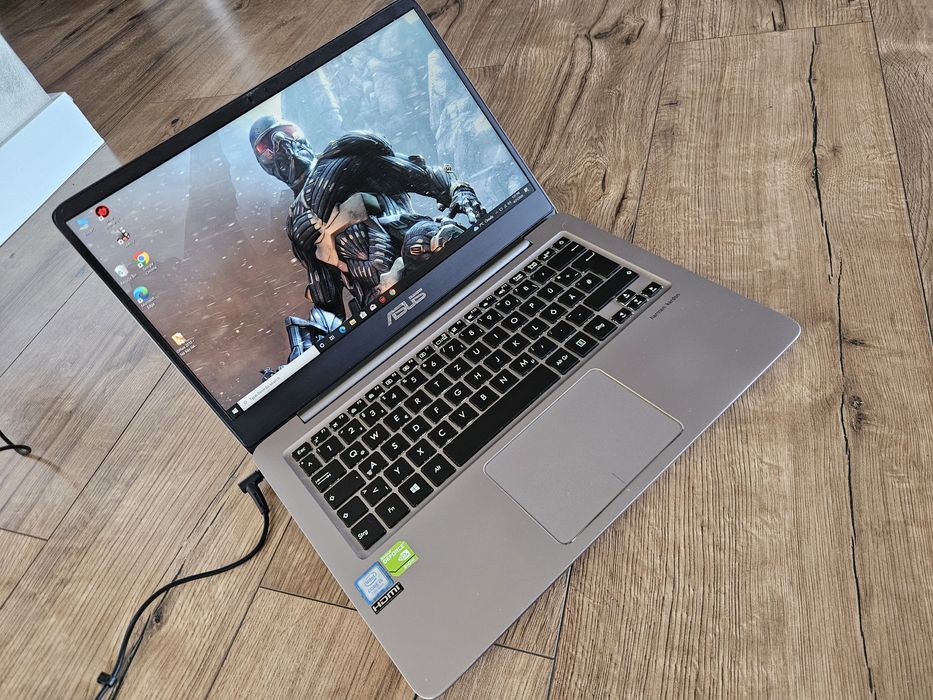 Laptop Gaming Asus Zenbook Intel i5 7th 8GB DDR4 256 SSD + 1TB HDD 2 placi video taste iluminate 14" fullhd carcasa metalica