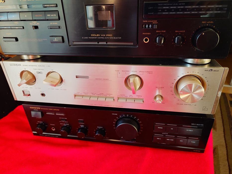 Amplificator marca Luxman