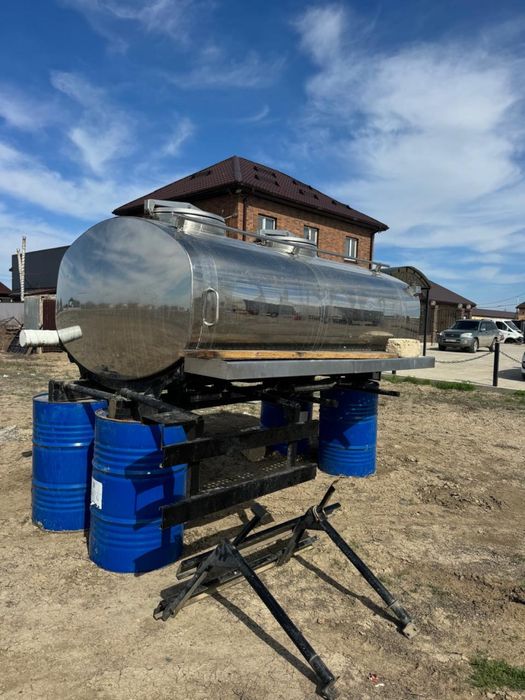 Бочка для молоковоз,пищевые автоцистерна