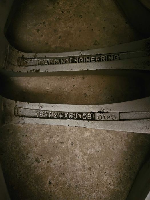 4 бр. лети джанти за АУДИ  18 ски  5х112 8j  ет 35  66.5