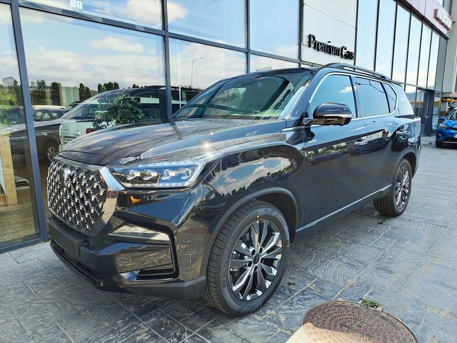 SsangYong REXTON KGM Rexton Black Edition 7 locuri