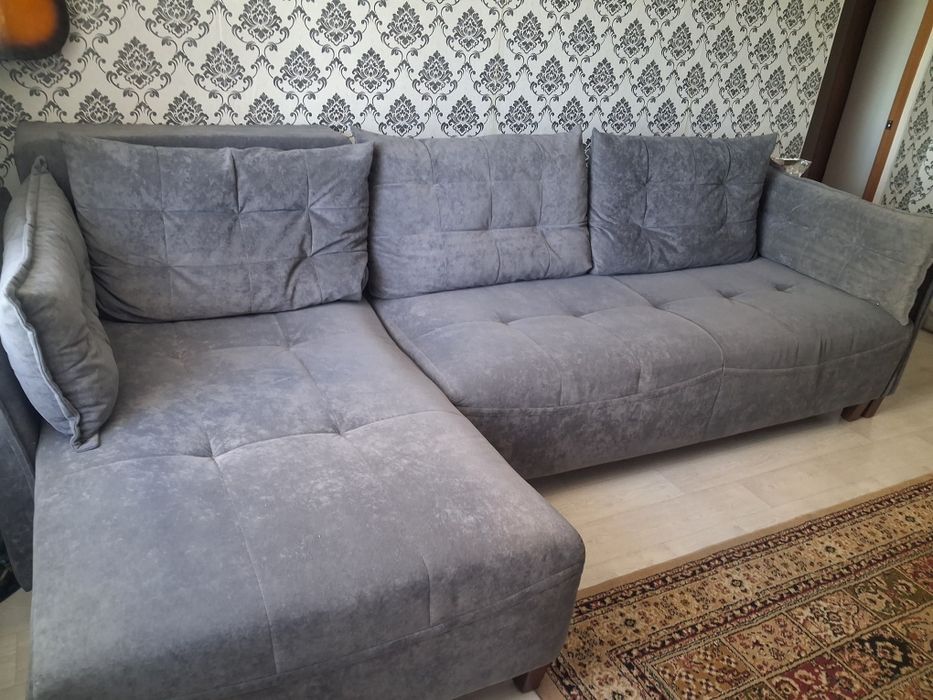 Продам диван в отличном состоянии