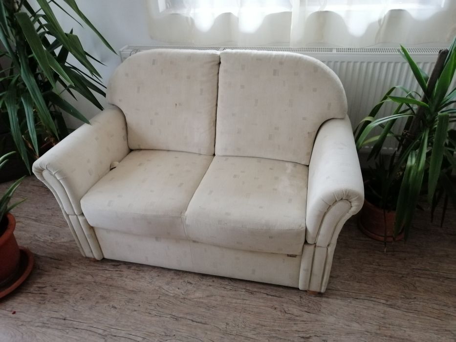 Fotolii 2 la număr arata bine  se prezintă excelent sint în stare buna