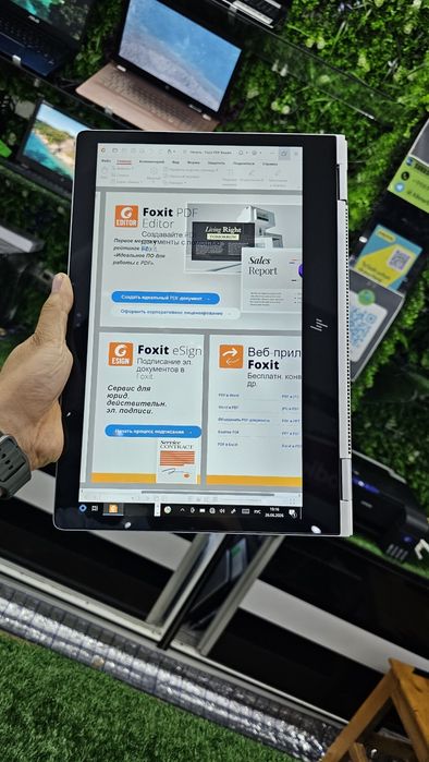 Hp elitbookHamma navaroti universal bo'lgan noutbuk izlaganlar bormi ?