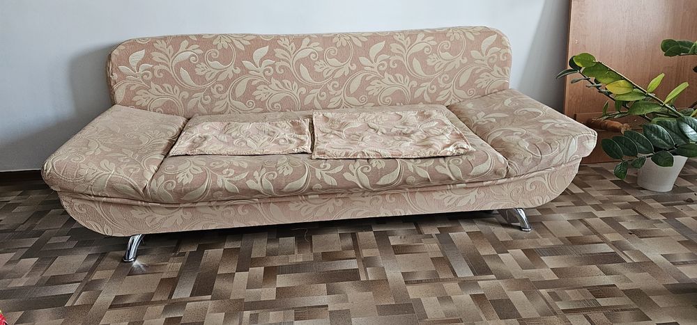 Продам мягкий мебель