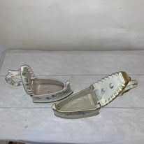 Caseta bijuterii in forma de calcator din maiorica portelan