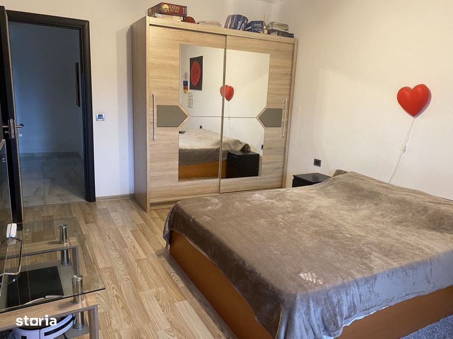 Apartament 2 camere zona TRACTORUL,complex Isaran