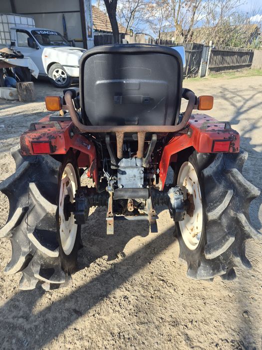 Tractor yanmar kubota