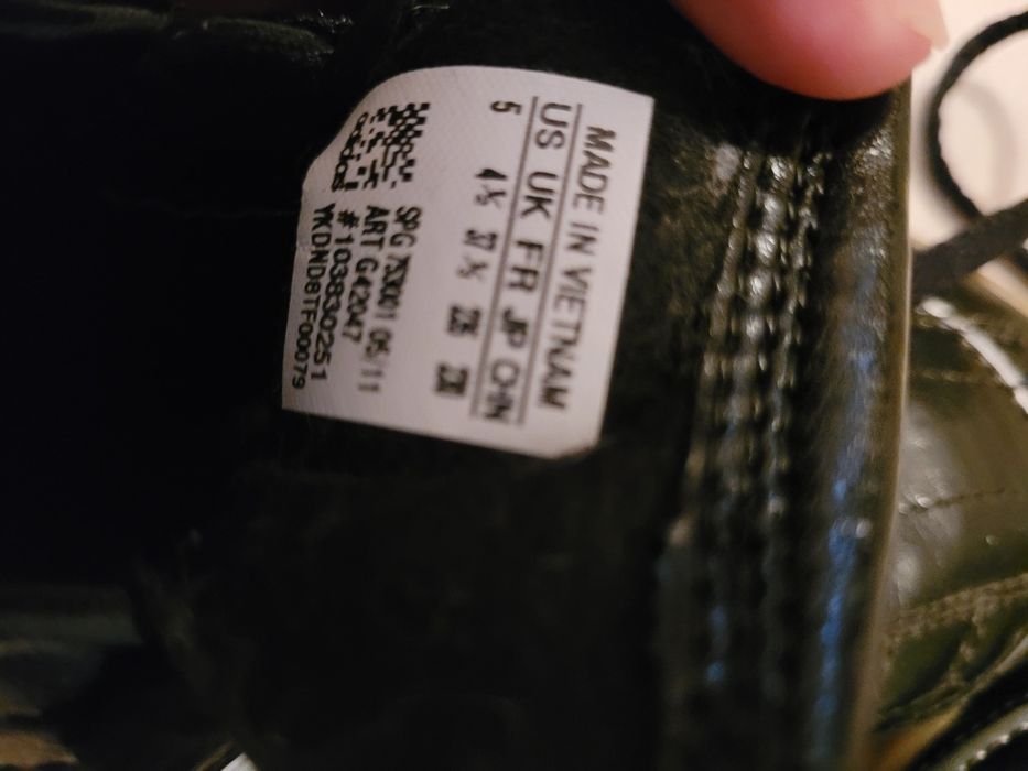 Дамски боти номер 37