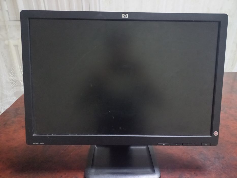 Монитор HP 60 гц