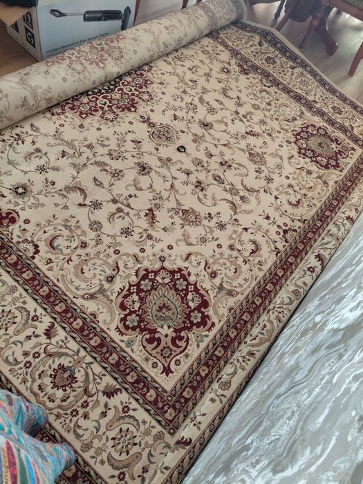 Продам срочно отличный ковёр!