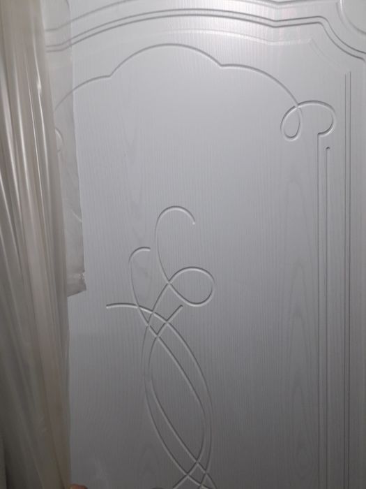 Межкомнатные  двери   .