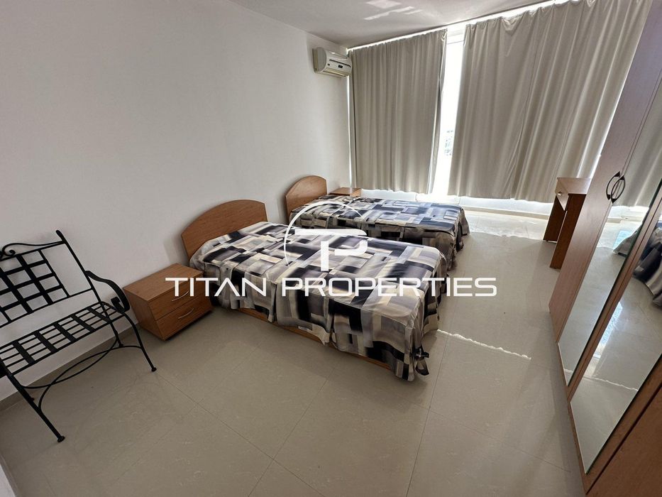 Продава се Тристаен апартамент в Бургас, Сарафово - 131 кв.м за 1107 €/кв.м - Снимка #4