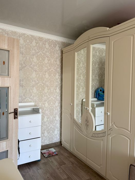 Спальный гарнитур