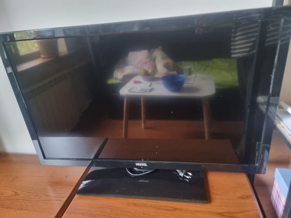 телевизор VESTEL"