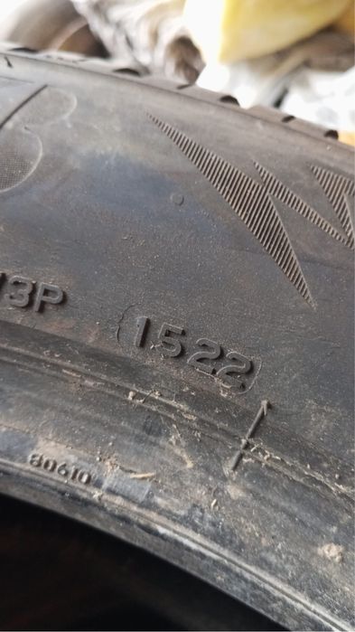 4 Cauciucuri iarna 225/60 R18 Bridgestone
